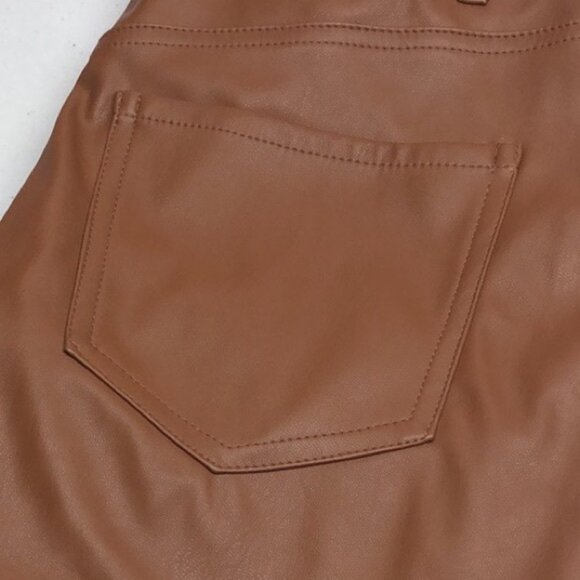 VEGAN LEATHER RW & amp;CO. HIGH-RISE STRAIGHT LEG CROP JEAN STYLE 27x26 - Picture 5 of 11